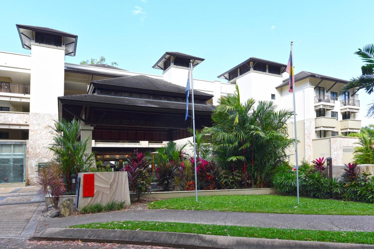 Private Apartments In The Temple Beachfront Resort Palm Cove Extérieur photo