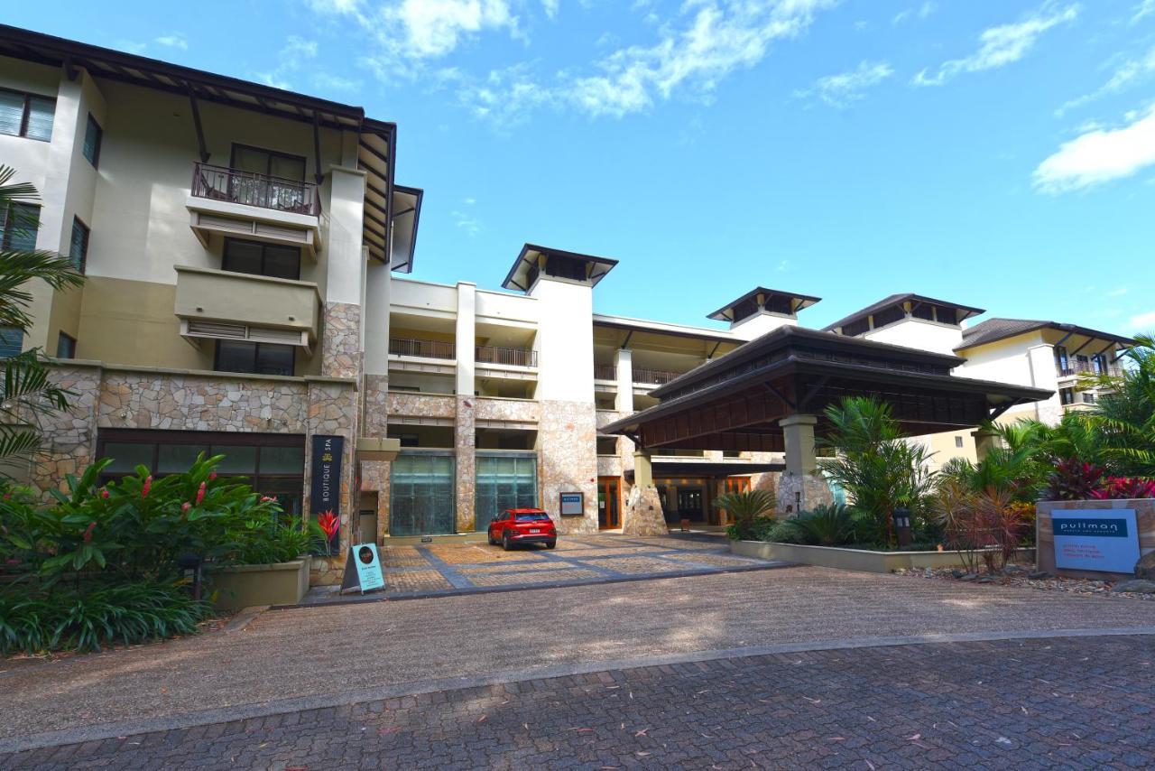 Private Apartments In The Temple Beachfront Resort Palm Cove Extérieur photo
